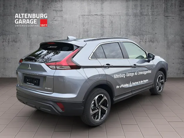 Mitsubishi Eclipse Cross 2.4 PHEV Inform
