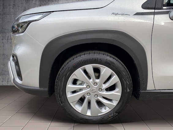 Vehicle image 8 Vehicle image 8