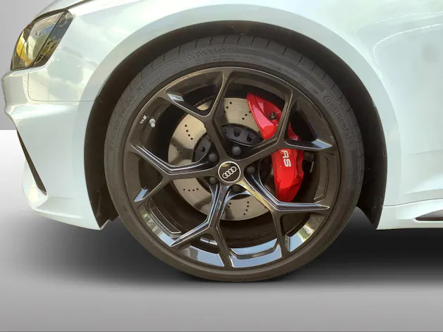 Audi RS4 Avant quattro tiptronic