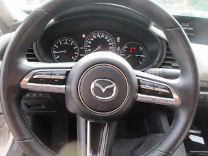 Mazda 3 Sedan 2.0 186 Revolution