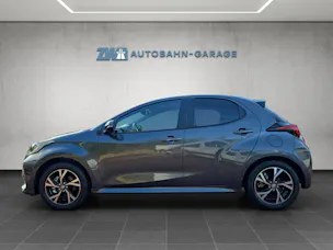 Toyota Yaris 1.5 VVT-i HSD Trend