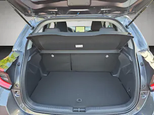 Toyota Yaris 1.5 VVT-i HSD Trend