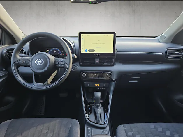Toyota Yaris 1.5 VVT-i HSD Trend