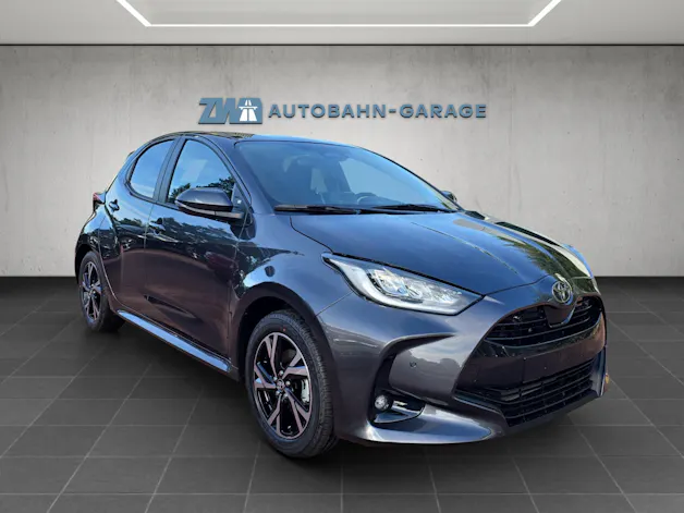Toyota Yaris 1.5 VVT-i HSD Trend