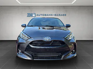 Toyota Yaris 1.5 VVT-i HSD Trend