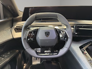 Vehicle image PEUGEOT 3008 e-Launch Edition AWD