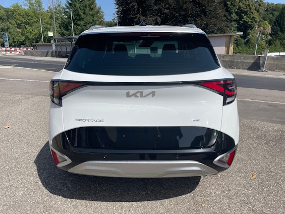 Vehicle image 3 Vehicle image 3