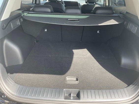 Vehicle image 12 Vehicle image 12