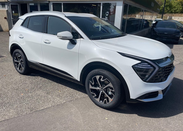 First vehicle image First vehicle image