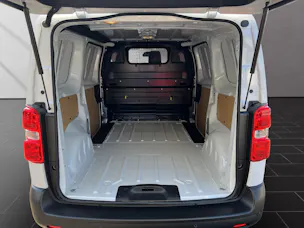 Toyota PROACE Van L1 75KWh Advanced