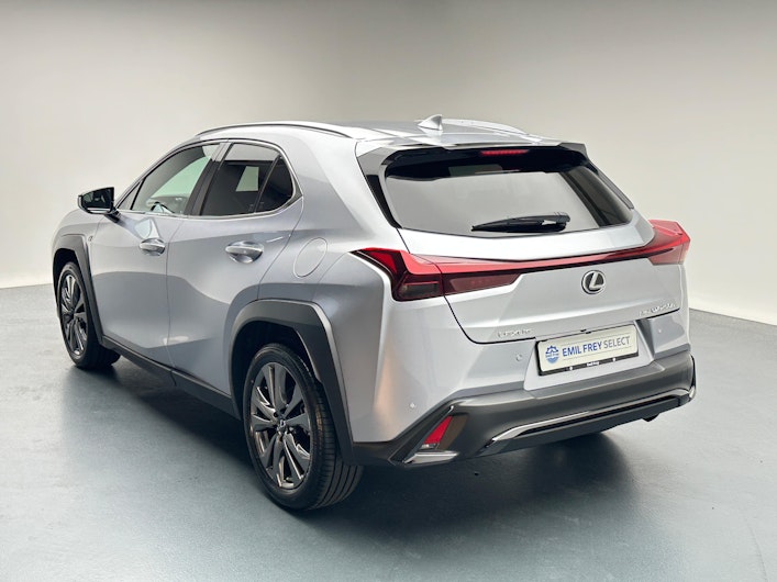 Vehicle image LEXUS UX