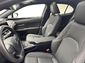 Vehicle image LEXUS UX 250h F-Line