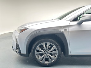 Vehicle image LEXUS UX 250h F-Line