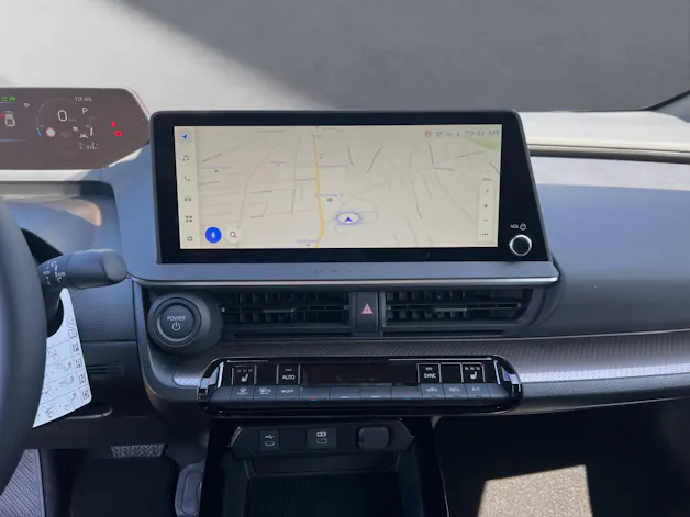 Toyota Prius 2.0 Plug-In-Hybrid Style