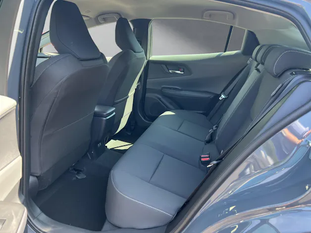Toyota Prius 2.0 Plug-In-Hybrid Style
