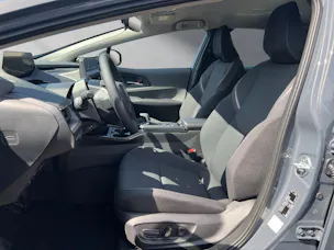 Toyota Prius 2.0 Plug-In-Hybrid Style