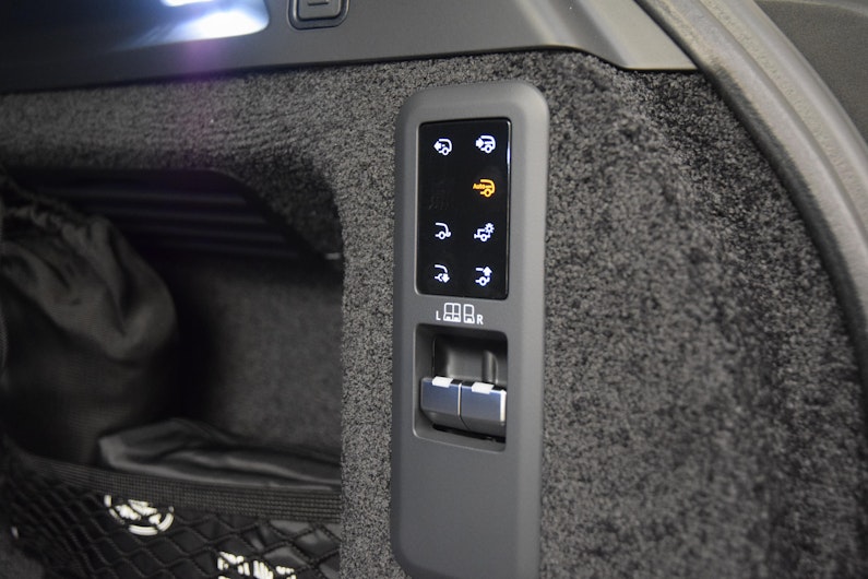 Vehicle image LAND ROVER RANGE ROVER