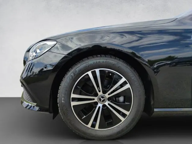 Mercedes-Benz E 220 d Avantgarde 4Matic T-Modell