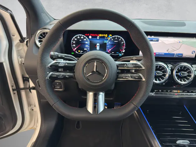 MERCEDES-BENZ B 250 AMG Line 4Matic