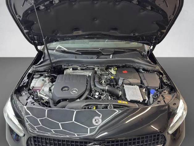 MERCEDES-BENZ B 200 Progressive