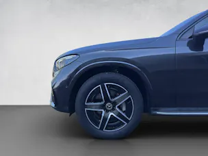 MERCEDES-BENZ GLC 300 e AMG Line 4Matic