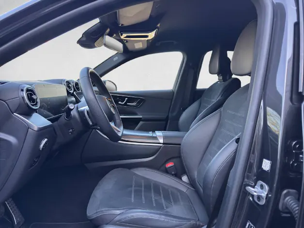 MERCEDES-BENZ GLC 300 e AMG Line 4Matic