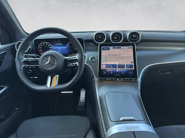 MERCEDES-BENZ GLC 300 e AMG Line 4Matic