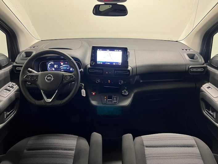 Vehicle image OPEL COMBO