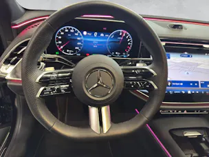 Mercedes-Benz E 300 de AMG Line 4Matic