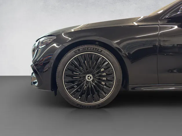 Mercedes-Benz E 300 de AMG Line 4Matic