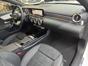 Mercedes-Benz A 200 AMG Line Night Star