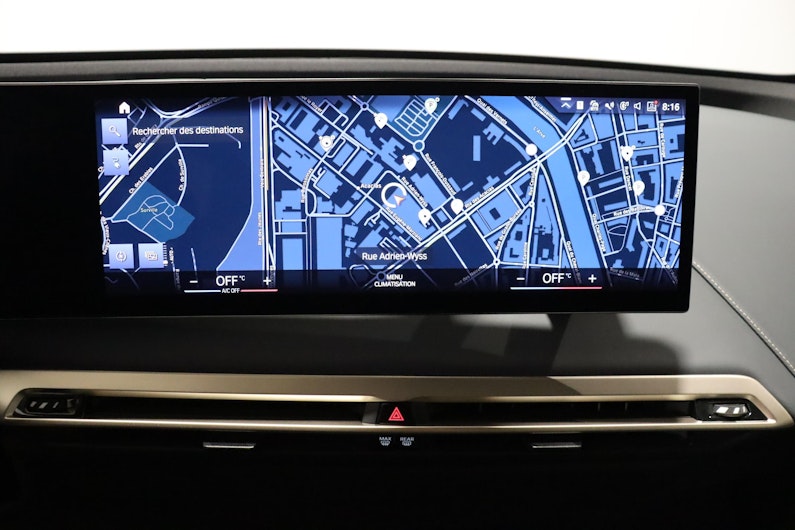 Vehicle image BMW iX