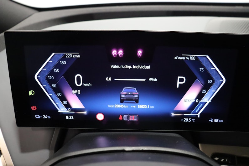 Vehicle image BMW iX