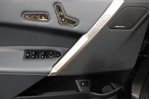 Vehicle image BMW iX xDrive40