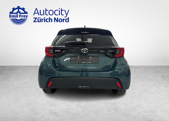 Vehicle image 3 Vehicle image 3