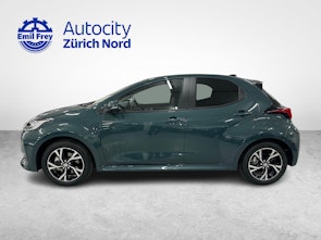 Vehicle image TOYOTA Yaris 1.5 VVT-i HSD Trend