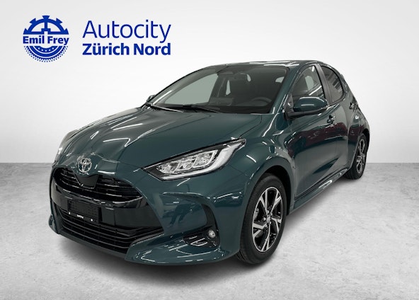 First vehicle image First vehicle image