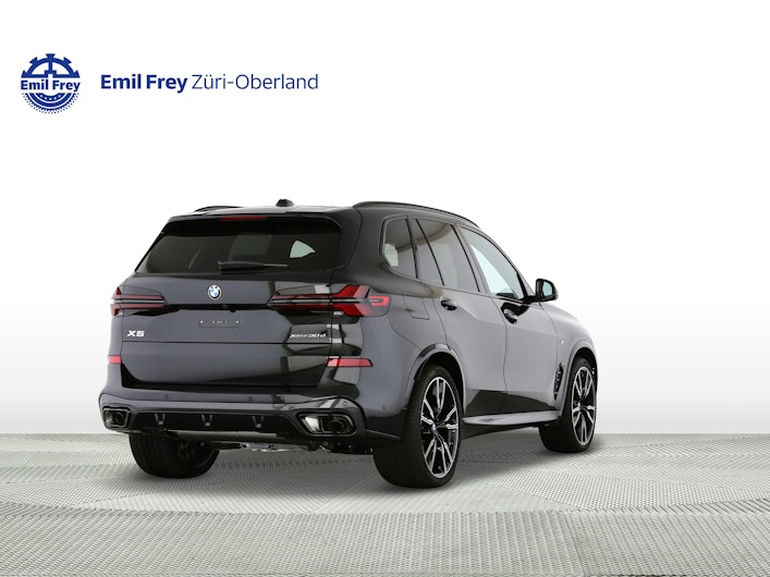 Vehicle image BMW X5