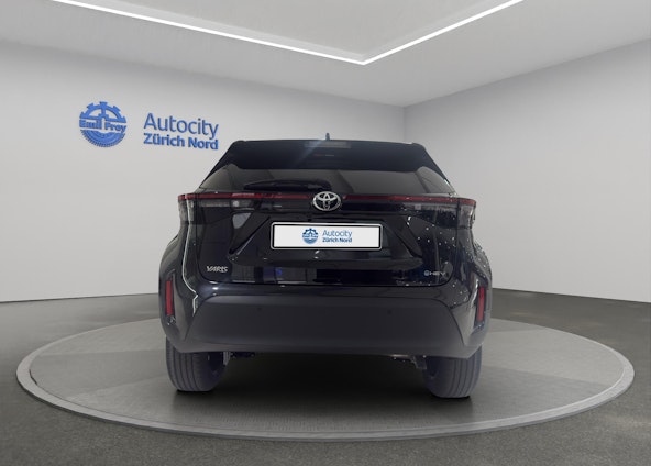 Vehicle image 4 Vehicle image 4