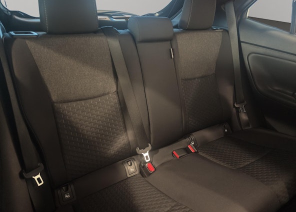 Vehicle image 9 Vehicle image 9