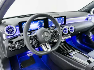 Mercedes-Benz A 35 AMG 4MATIC