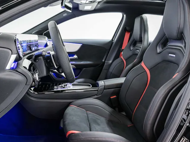 Mercedes-Benz A 35 AMG 4MATIC