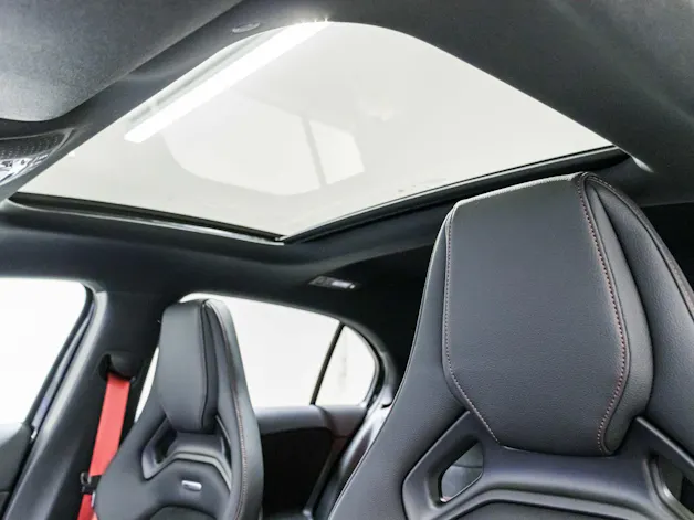 Mercedes-Benz A 35 AMG 4MATIC