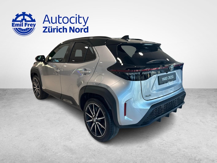 immagine del veicolo TOYOTA YARIS CROSS