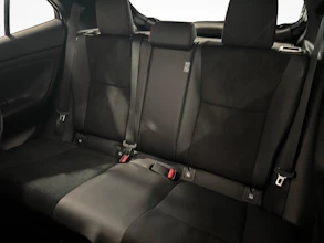 https://vehicle.imgix.net/3948313/a6cc2e51-5767-437e-8f6c-59eb6c43562a.jpg