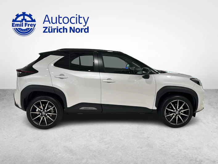 Fahrzeugbild TOYOTA YARIS CROSS
