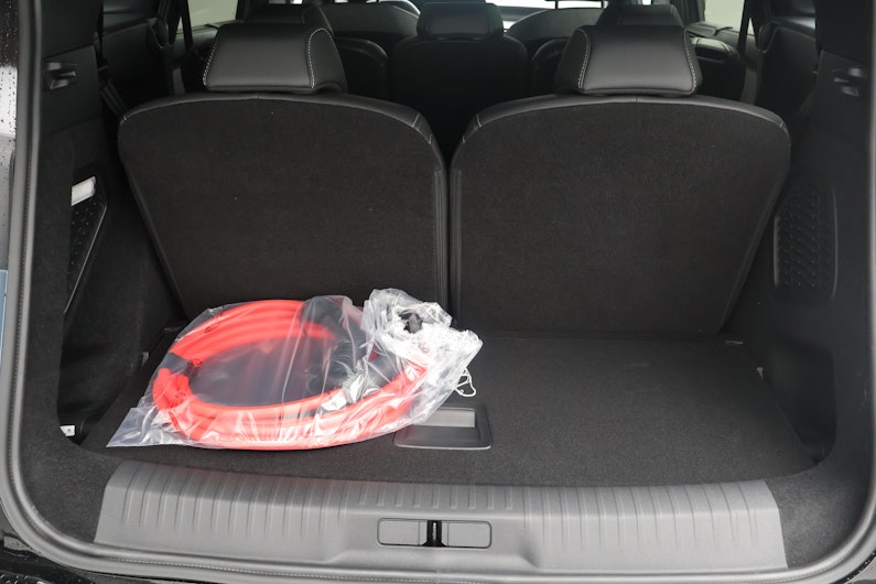 Vehicle image PEUGEOT 5008