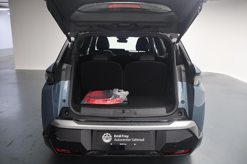 Vehicle image PEUGEOT 5008