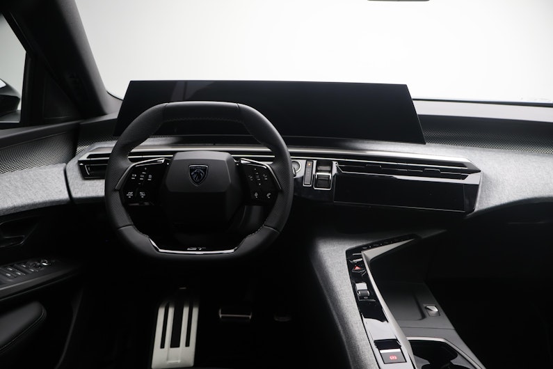 Vehicle image PEUGEOT 5008