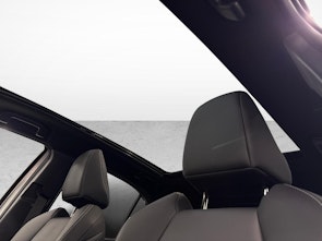 image du véhicule TOYOTA Yaris Cross 1.5 VVT-i HSD Premium AWD-i